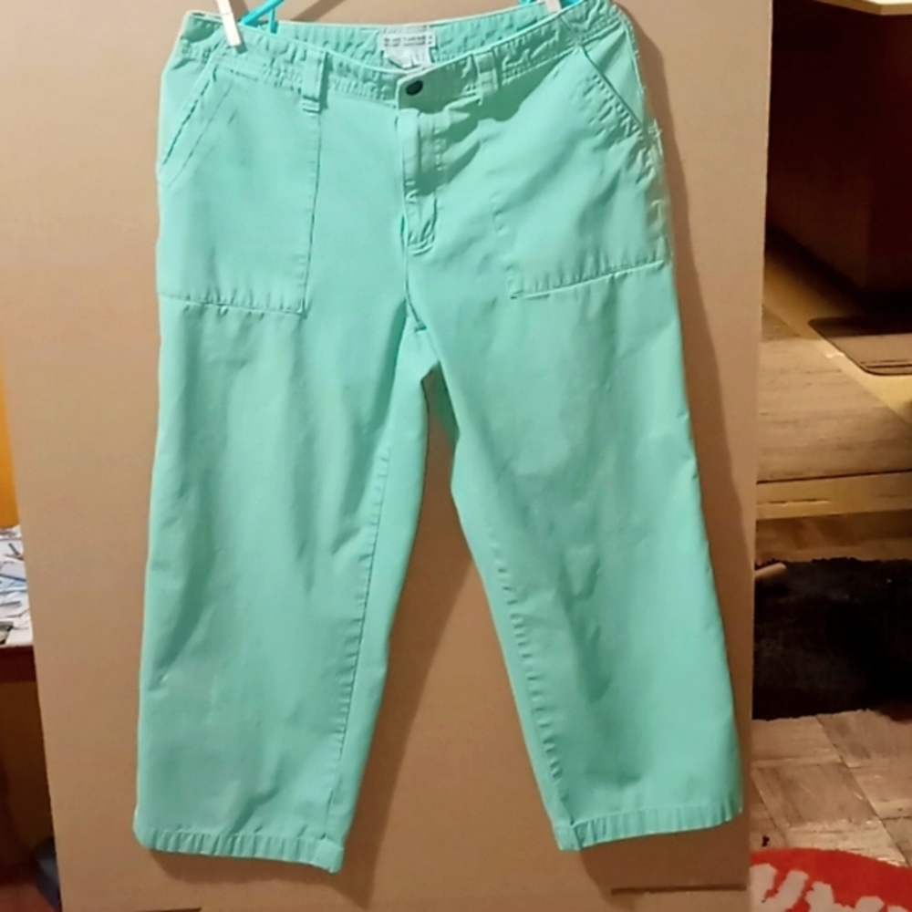 Women's Royal Robbins capris size 8